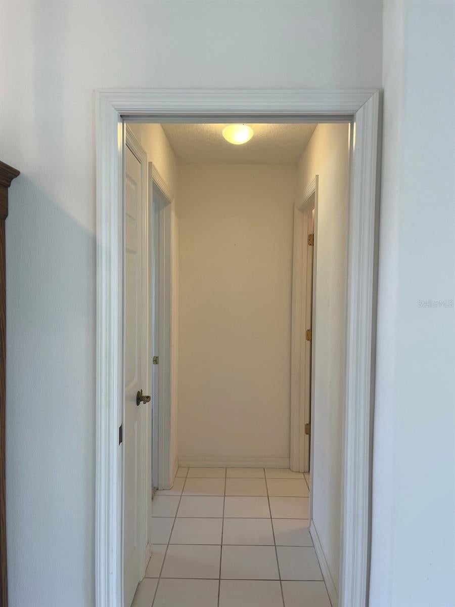 SOUTH VENICE - Residential