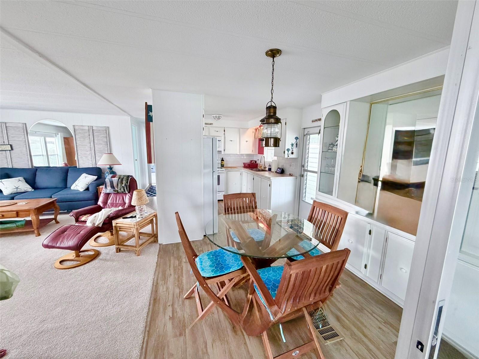 VENETIAN ESTATES - Residential