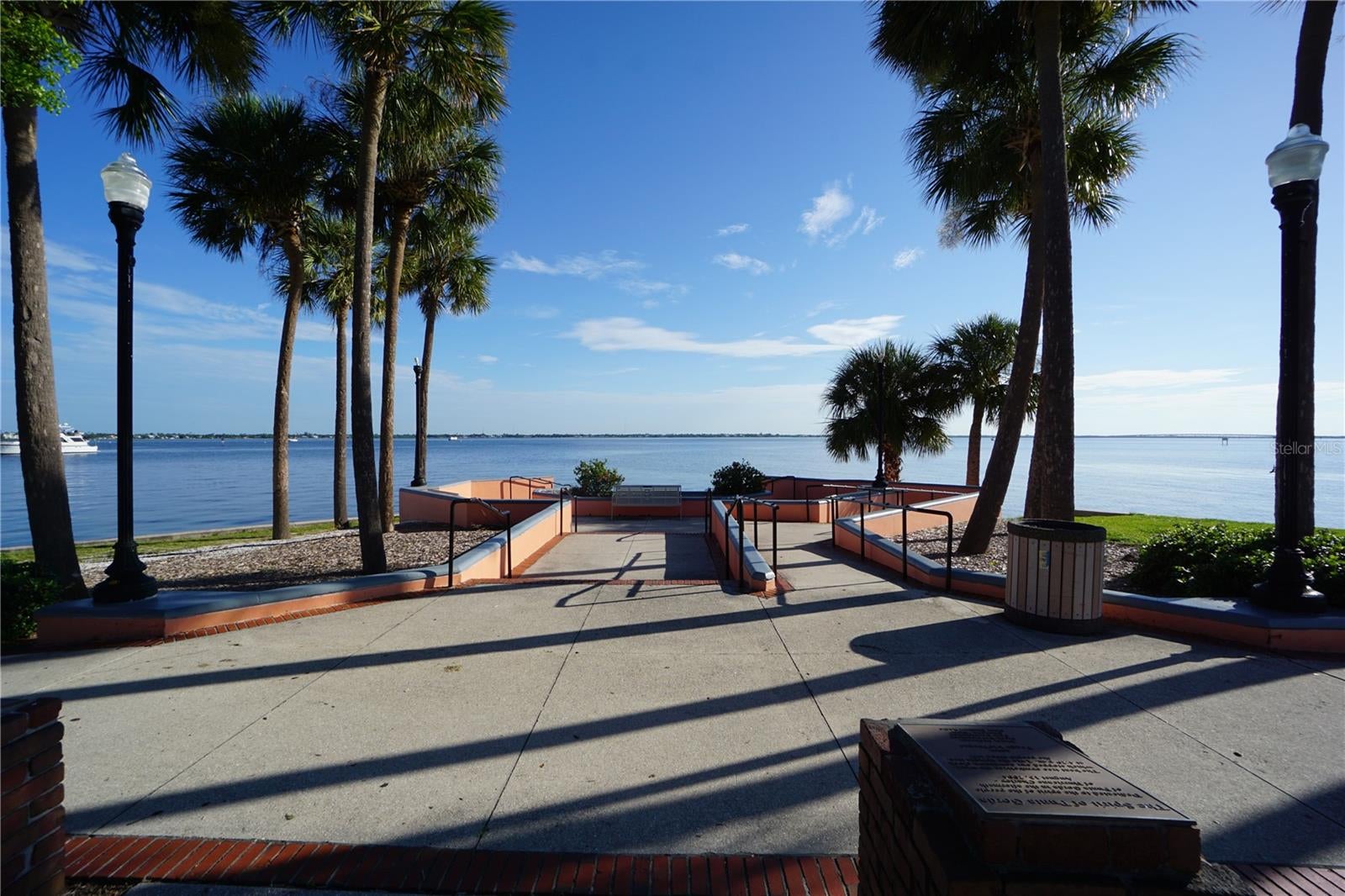 VIZCAYA AT BURNT STORE ISLES P - Residential