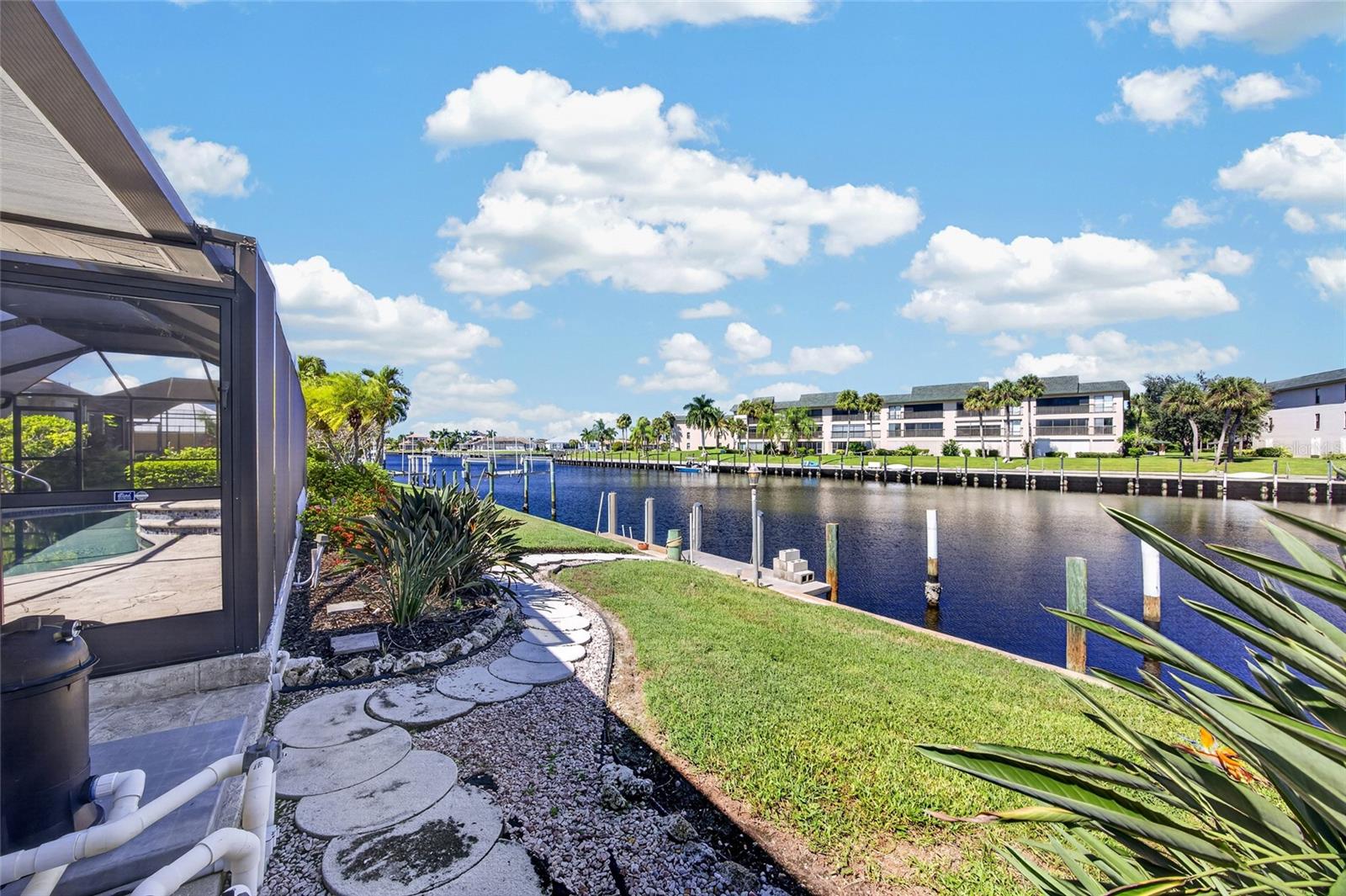 PUNTA GORDA ISLES SEC 11 - Residential