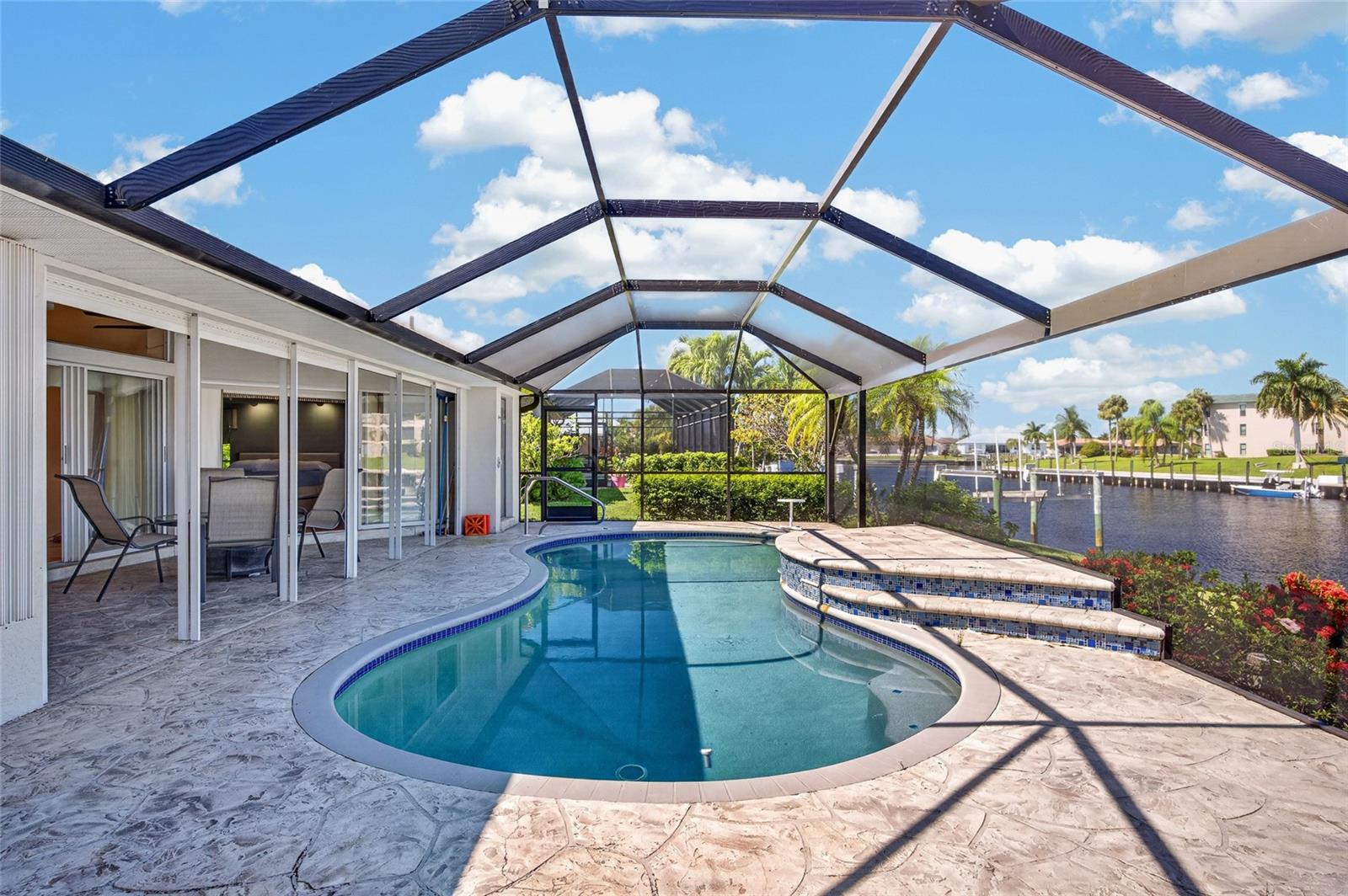 PUNTA GORDA ISLES SEC 11 - Residential