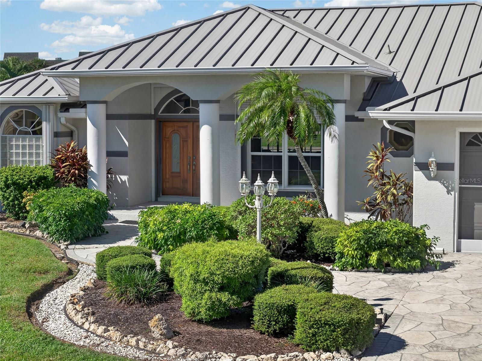 PUNTA GORDA ISLES SEC 11 - Residential