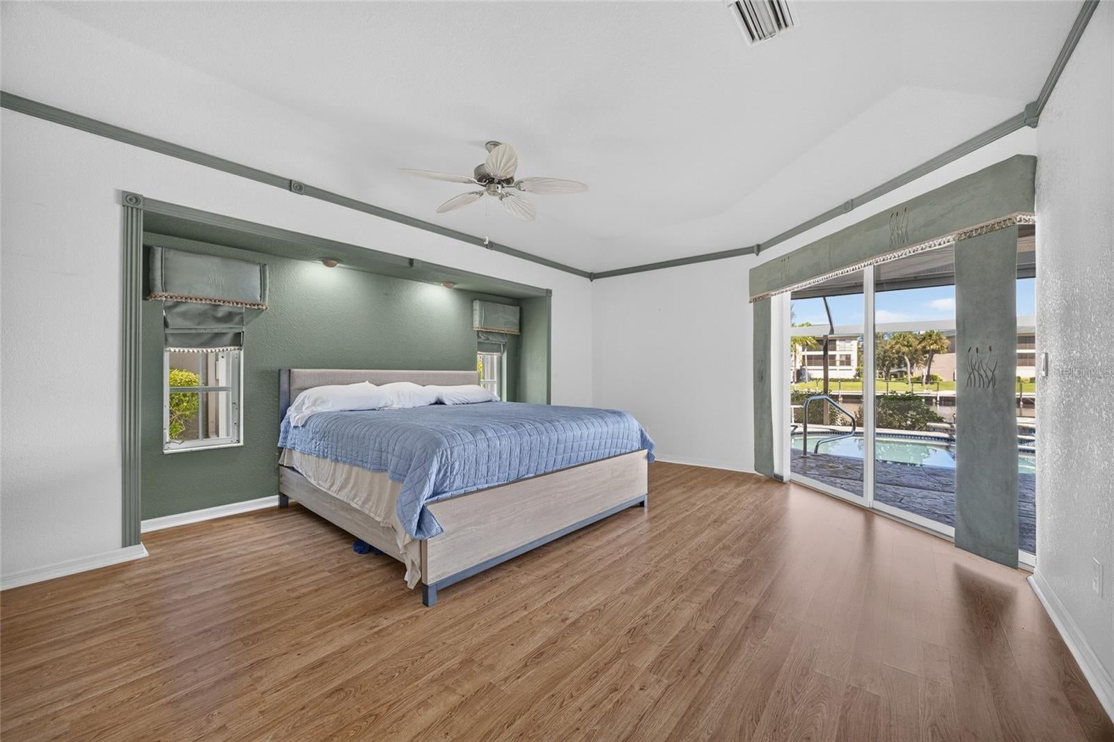 PUNTA GORDA ISLES SEC 11 - Residential