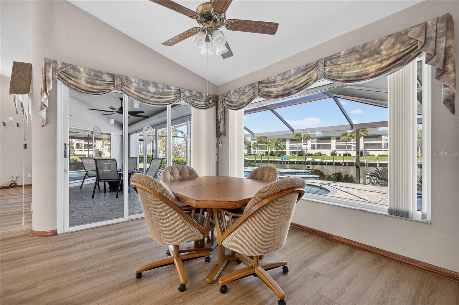 PUNTA GORDA ISLES SEC 11 - Residential