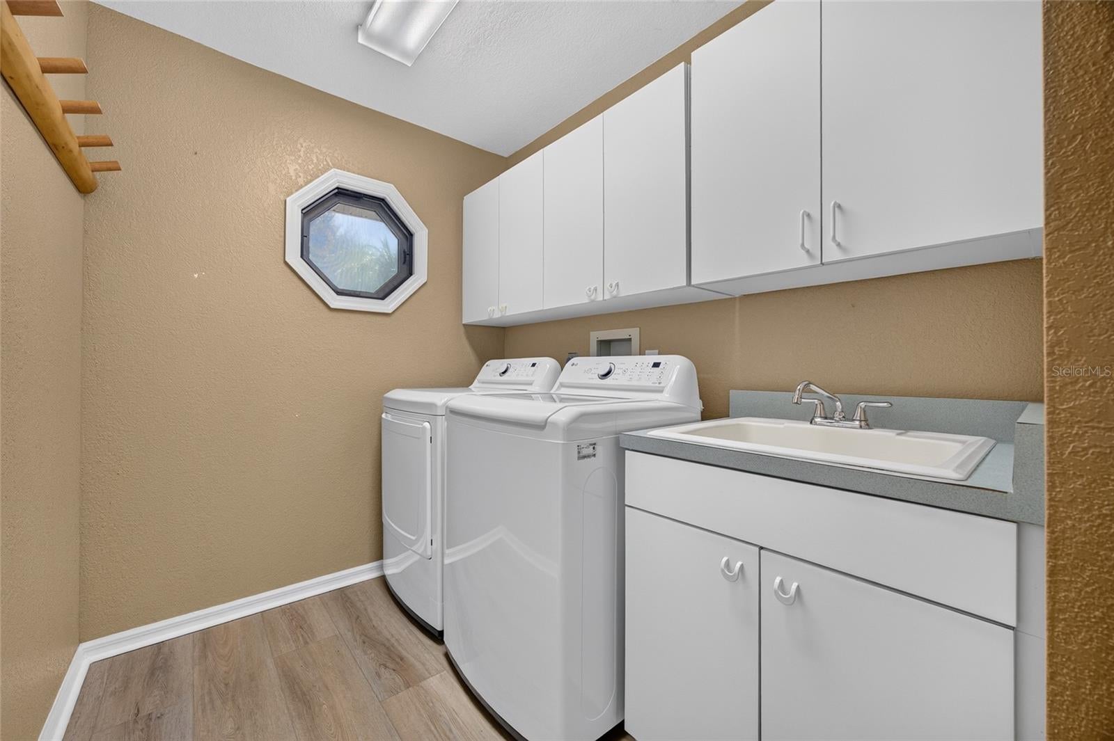 PUNTA GORDA ISLES SEC 11 - Residential