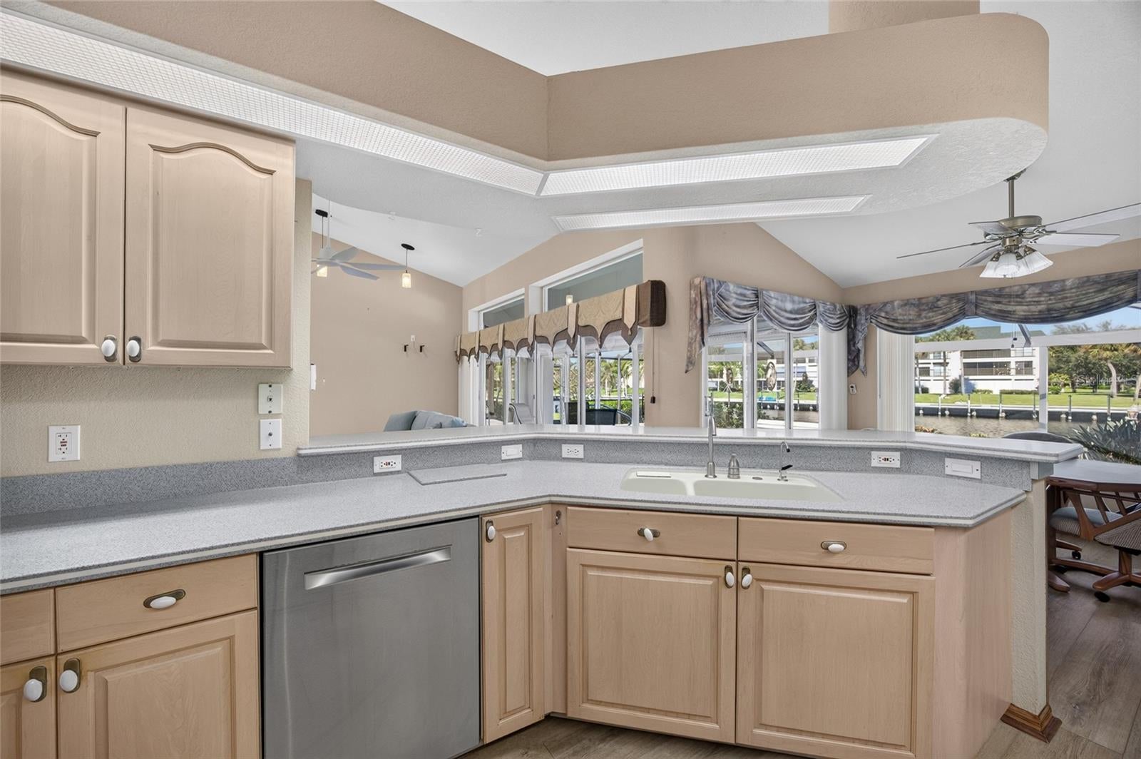 PUNTA GORDA ISLES SEC 11 - Residential