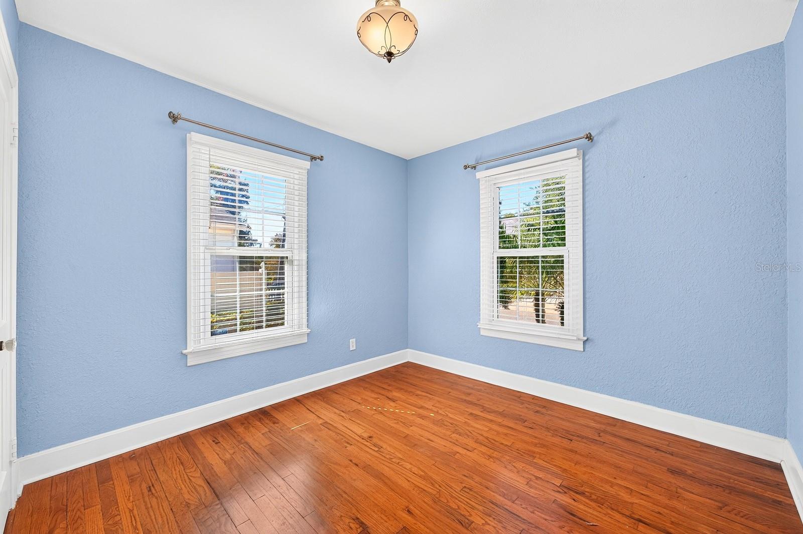 SEMINOLE PARK - Residential