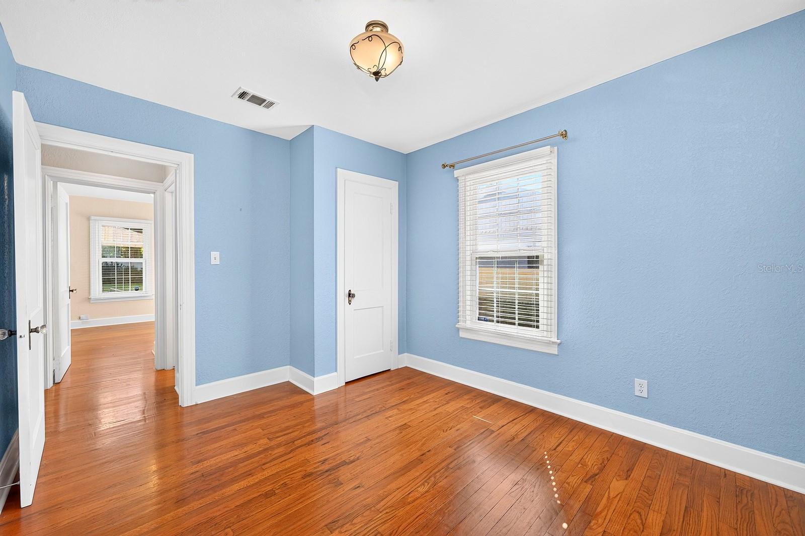 SEMINOLE PARK - Residential