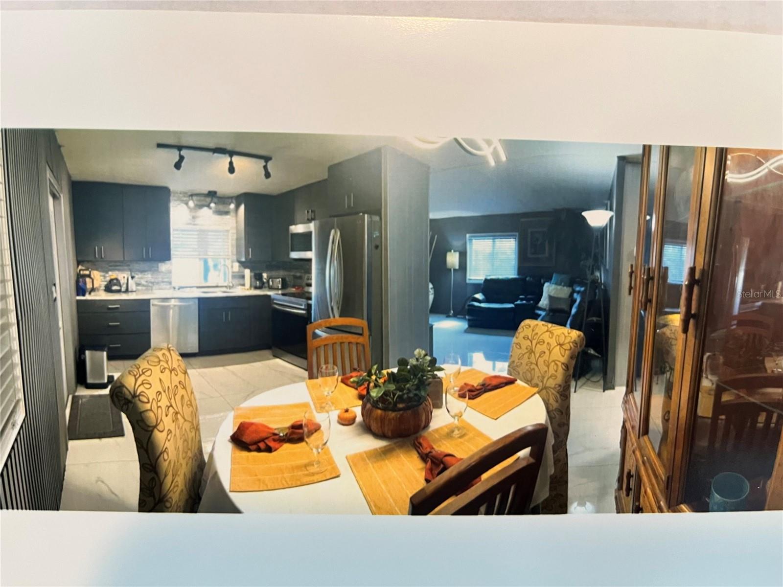 VENICE ISLE - Residential