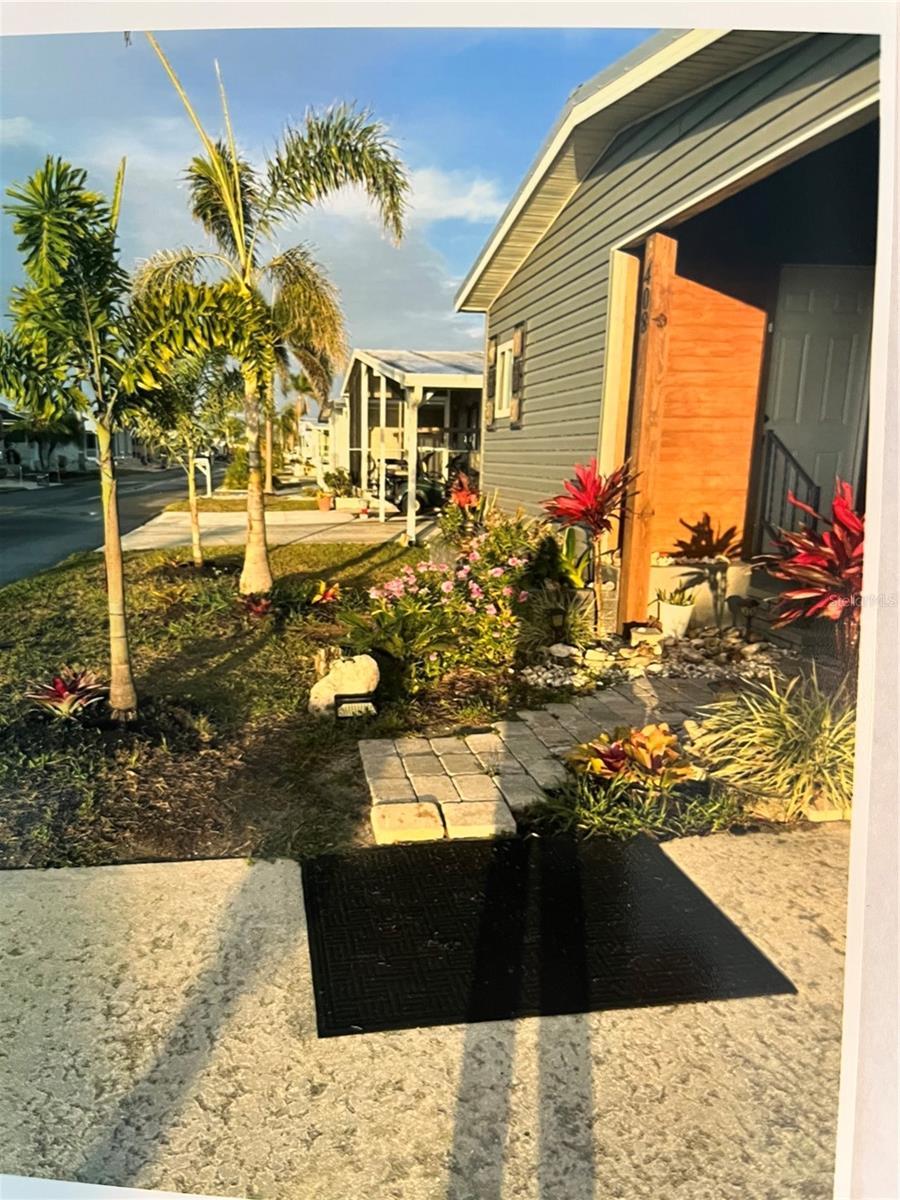 VENICE ISLE - Residential