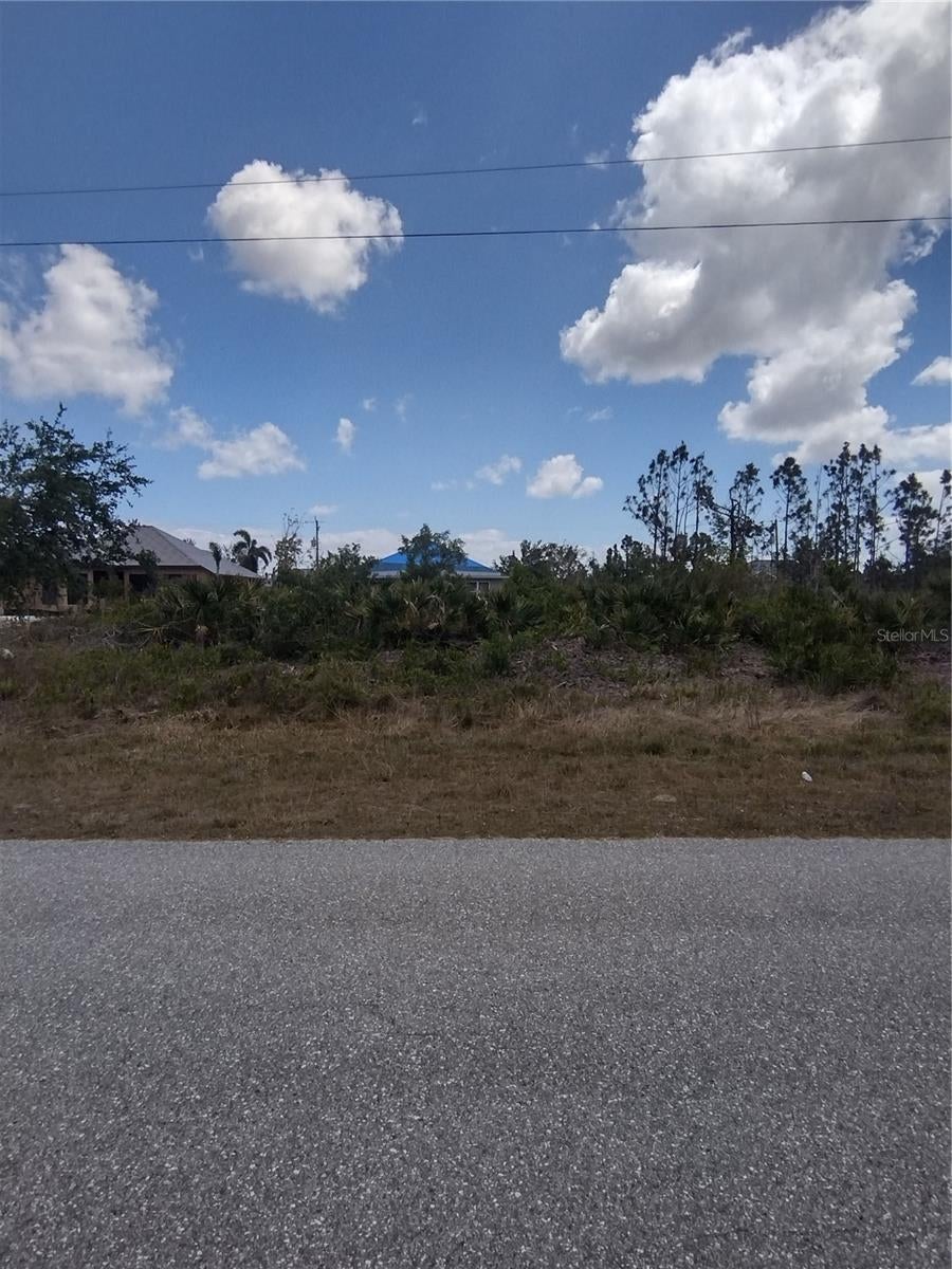 PORT CHARLOTTE SEC 058 - Land