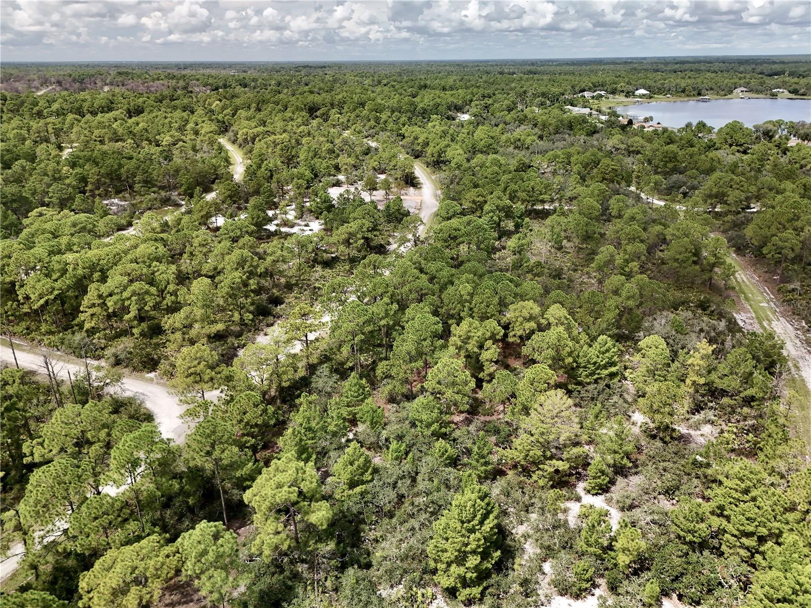 LEISURE LAKES SEC 06 - Land
