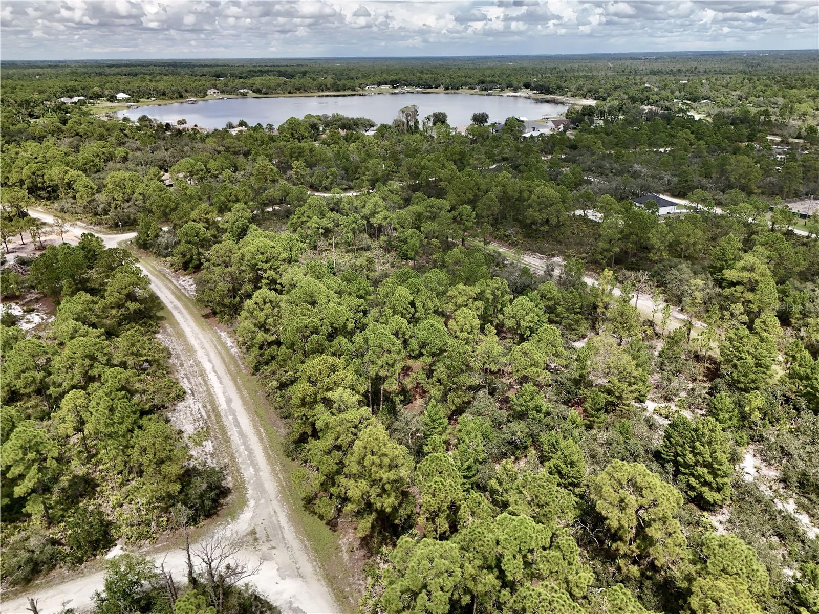 LEISURE LAKES SEC 06 - Land