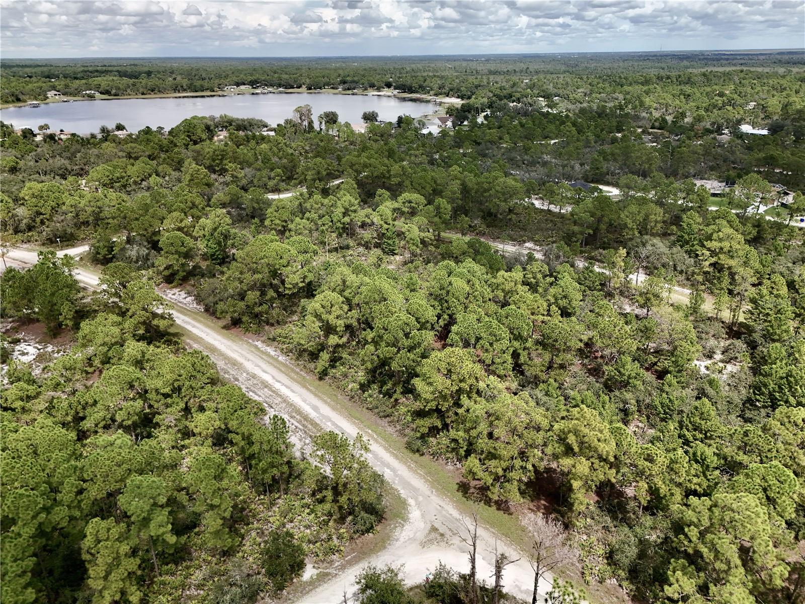 LEISURE LAKES SEC 06 - Land