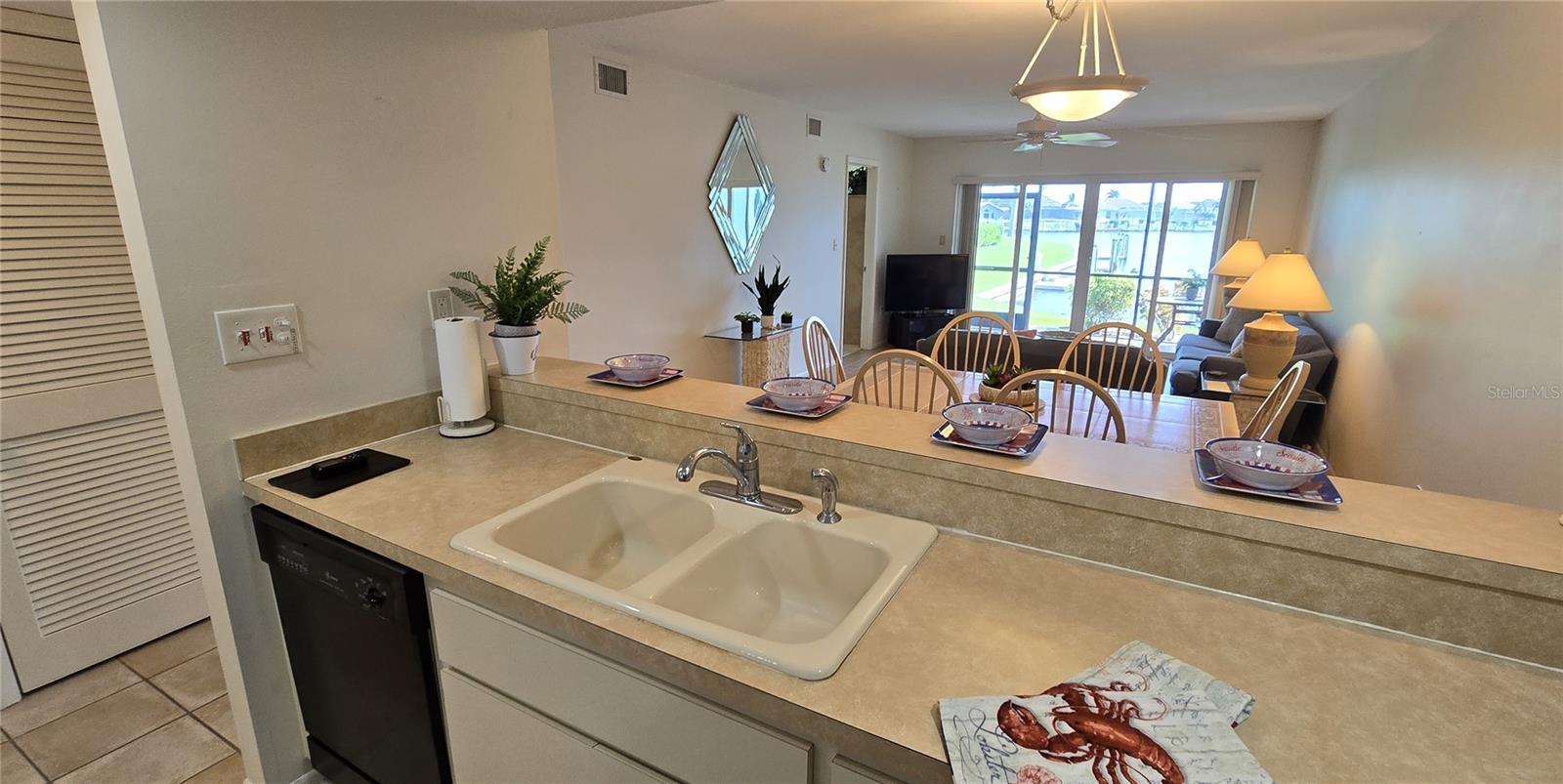 VILLAS CEDAR KEY - Residential