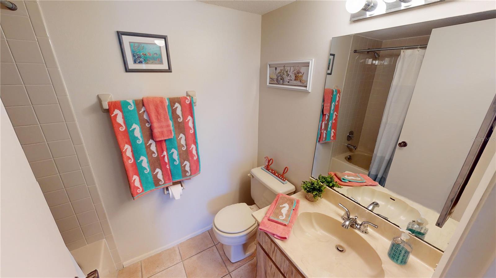 VILLAS CEDAR KEY - Residential