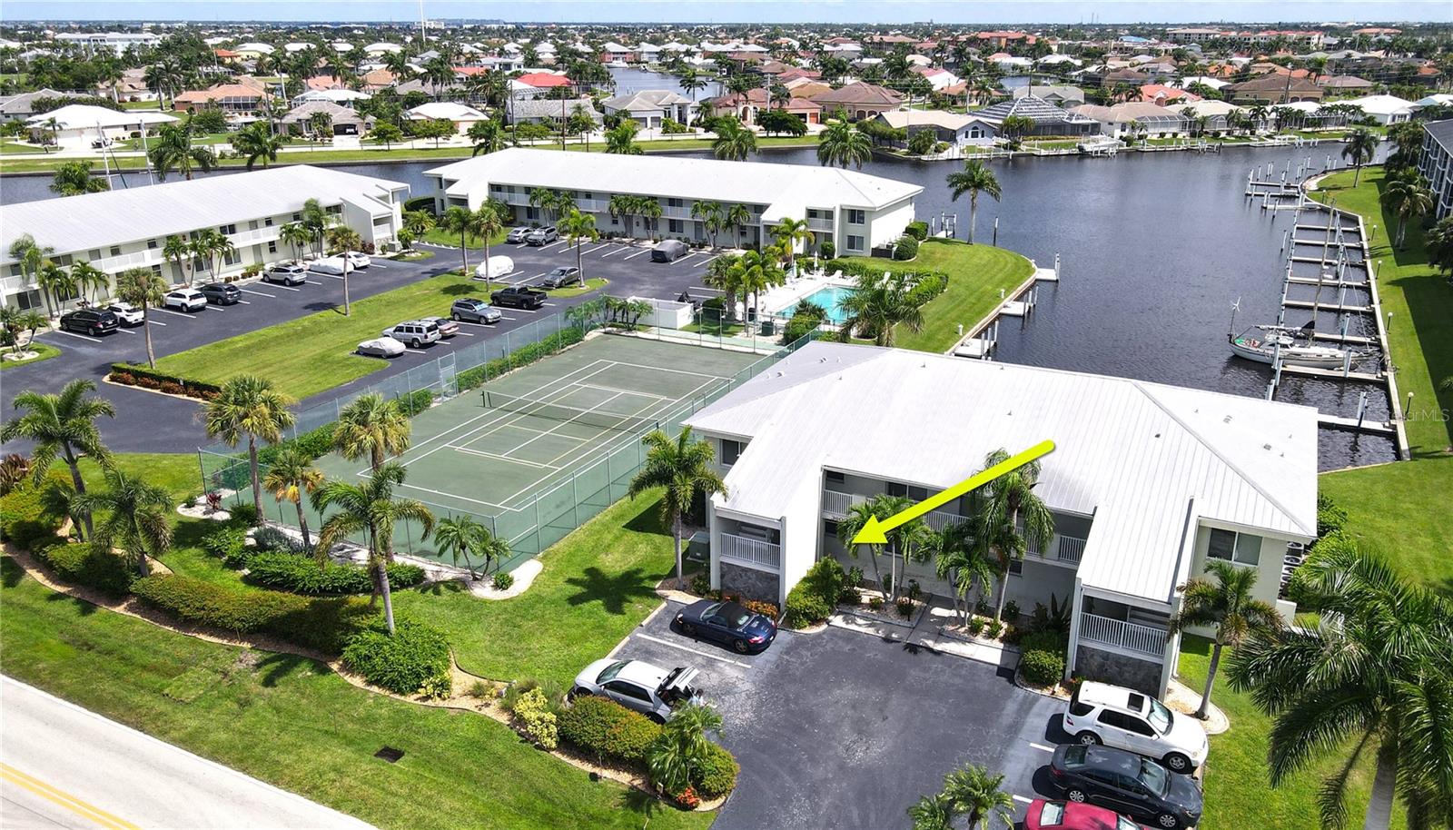 VILLAS CEDAR KEY - Residential