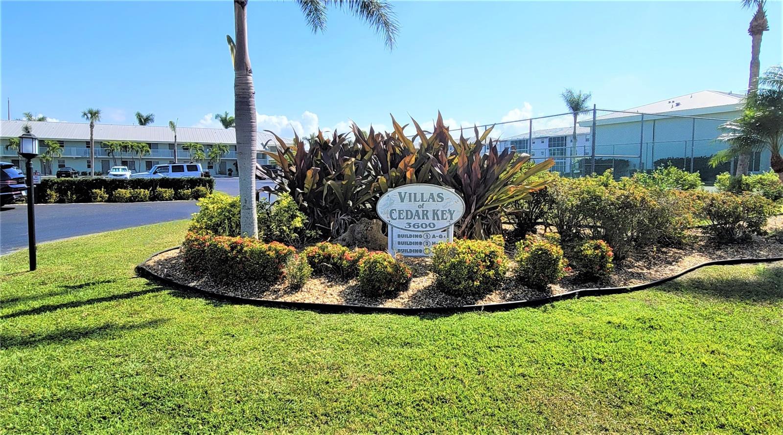 VILLAS CEDAR KEY - Residential