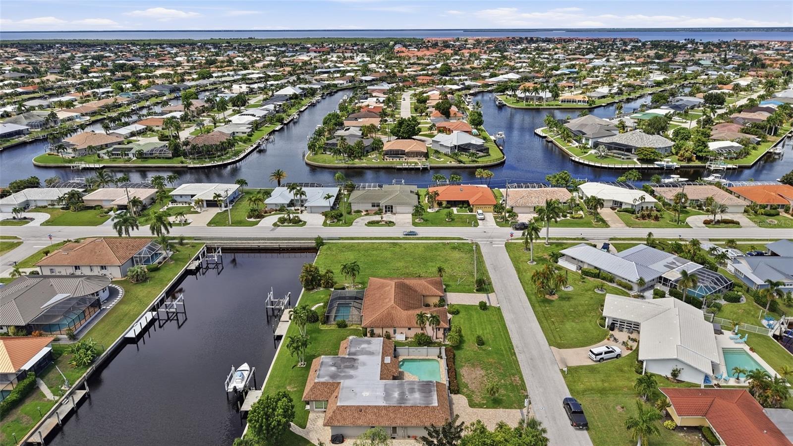 PUNTA GORDA ISLES SEC 07 - Land