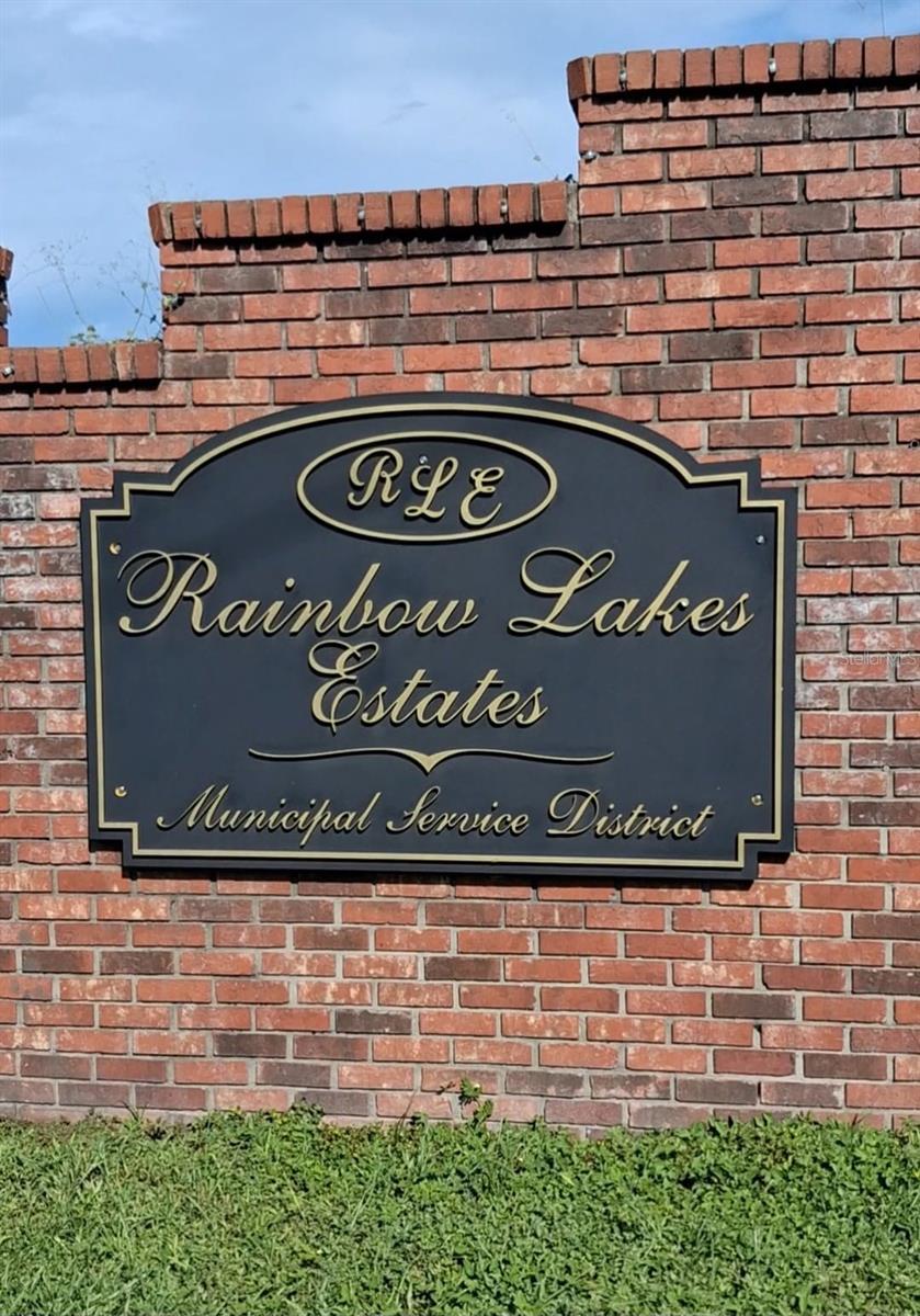 RAINBOW LAKES ESTATE - Land