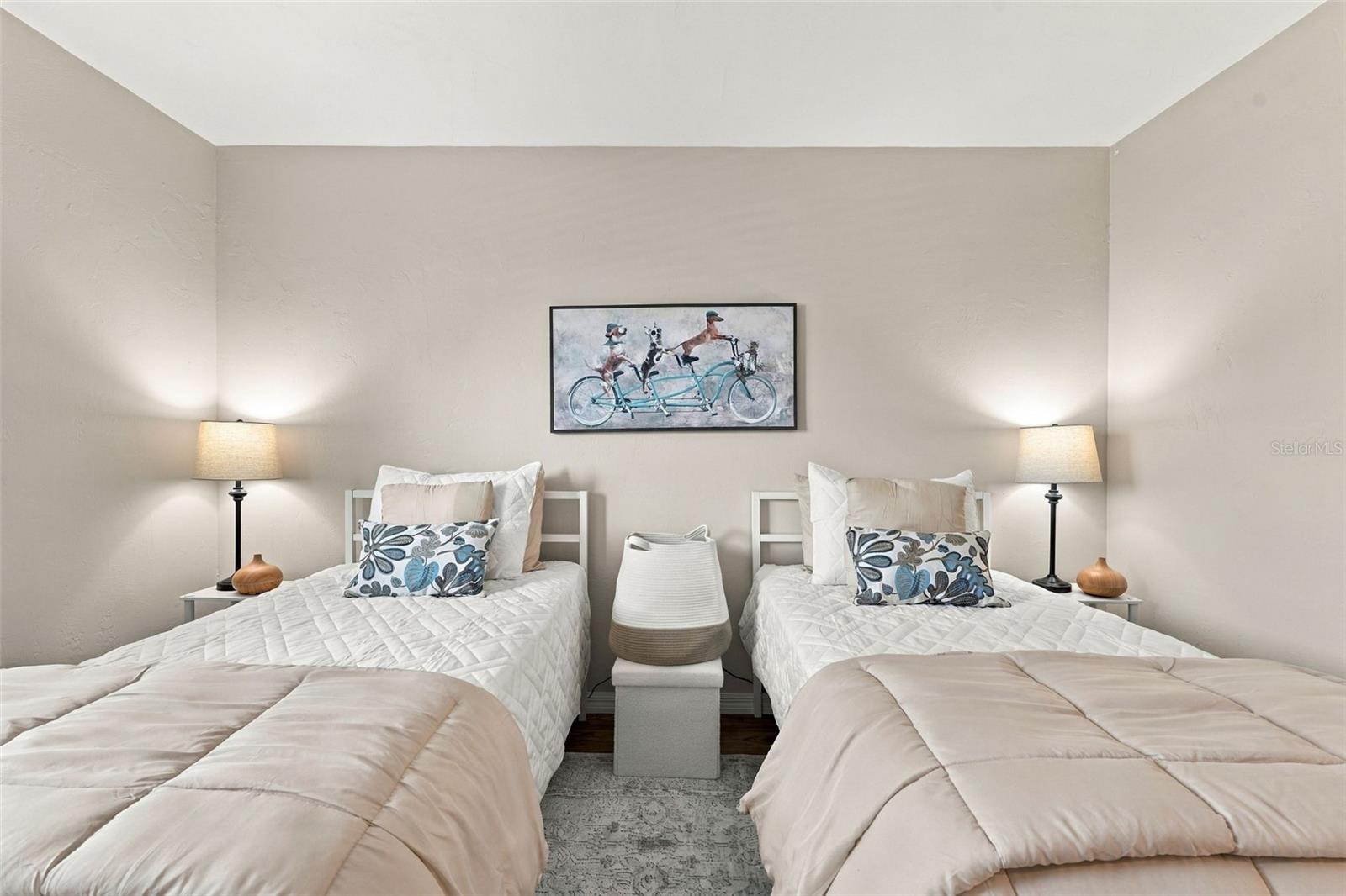 EGRET POINTE PH 03 - Residential