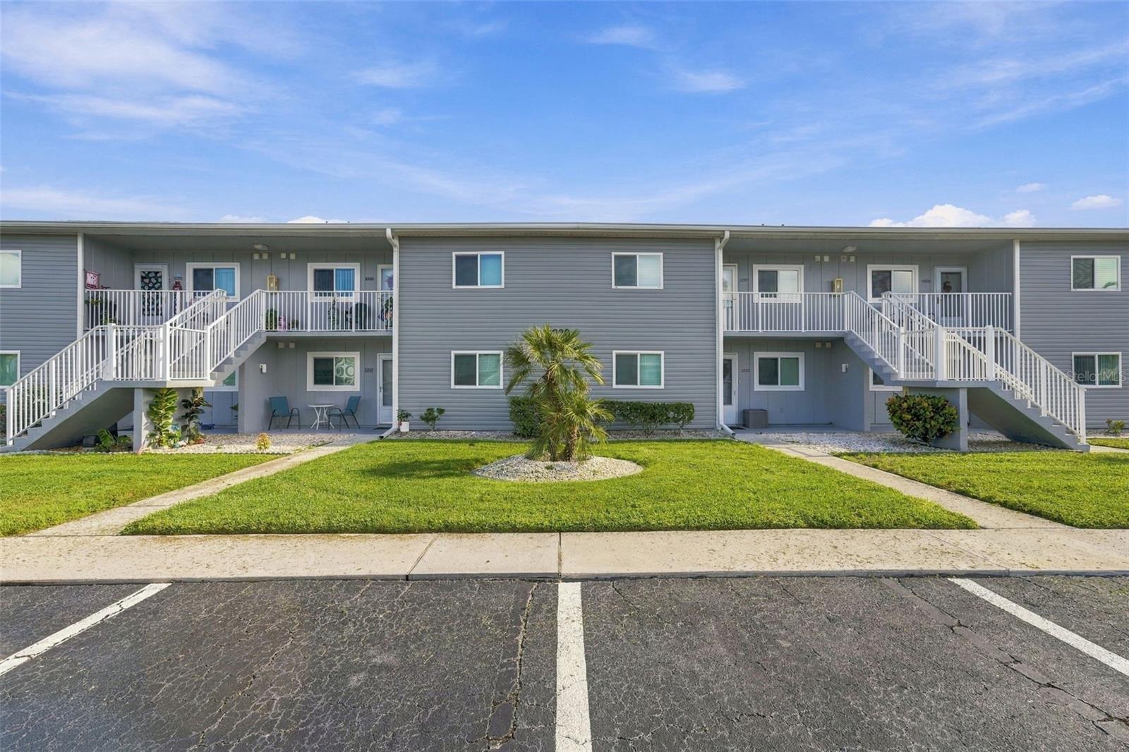 EGRET POINTE PH 03 - Residential