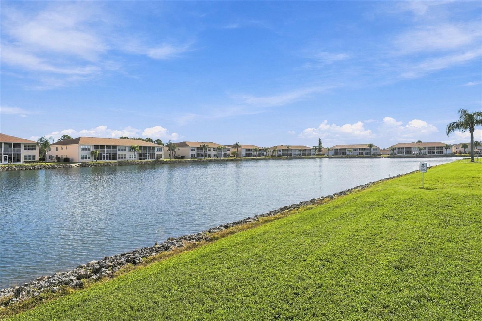 EGRET POINTE PH 03 - Residential