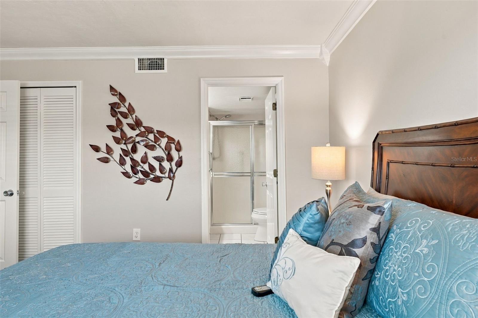 EGRET POINTE PH 03 - Residential