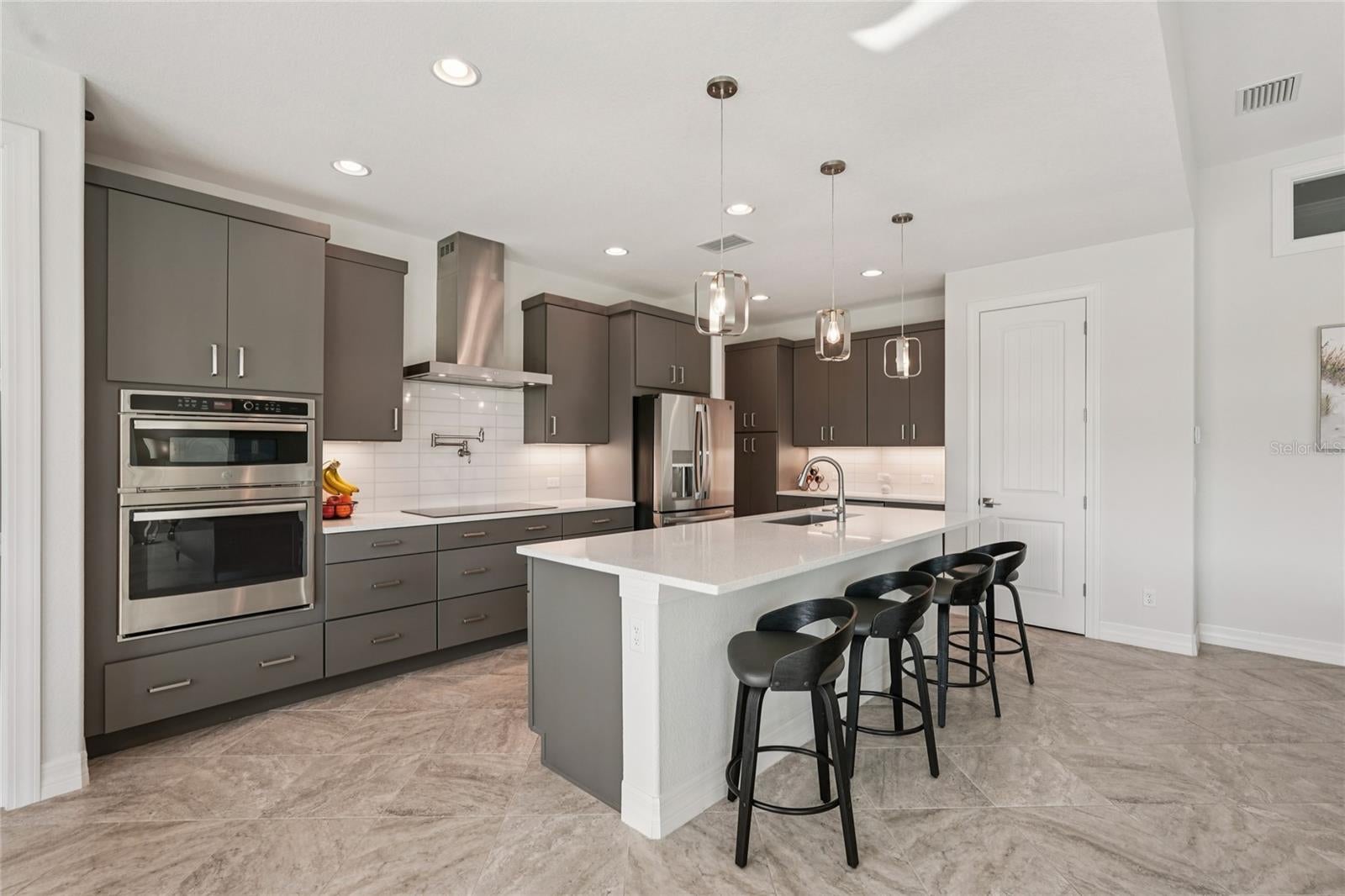 ROTONDA WEST WHITE MARSH - Residential