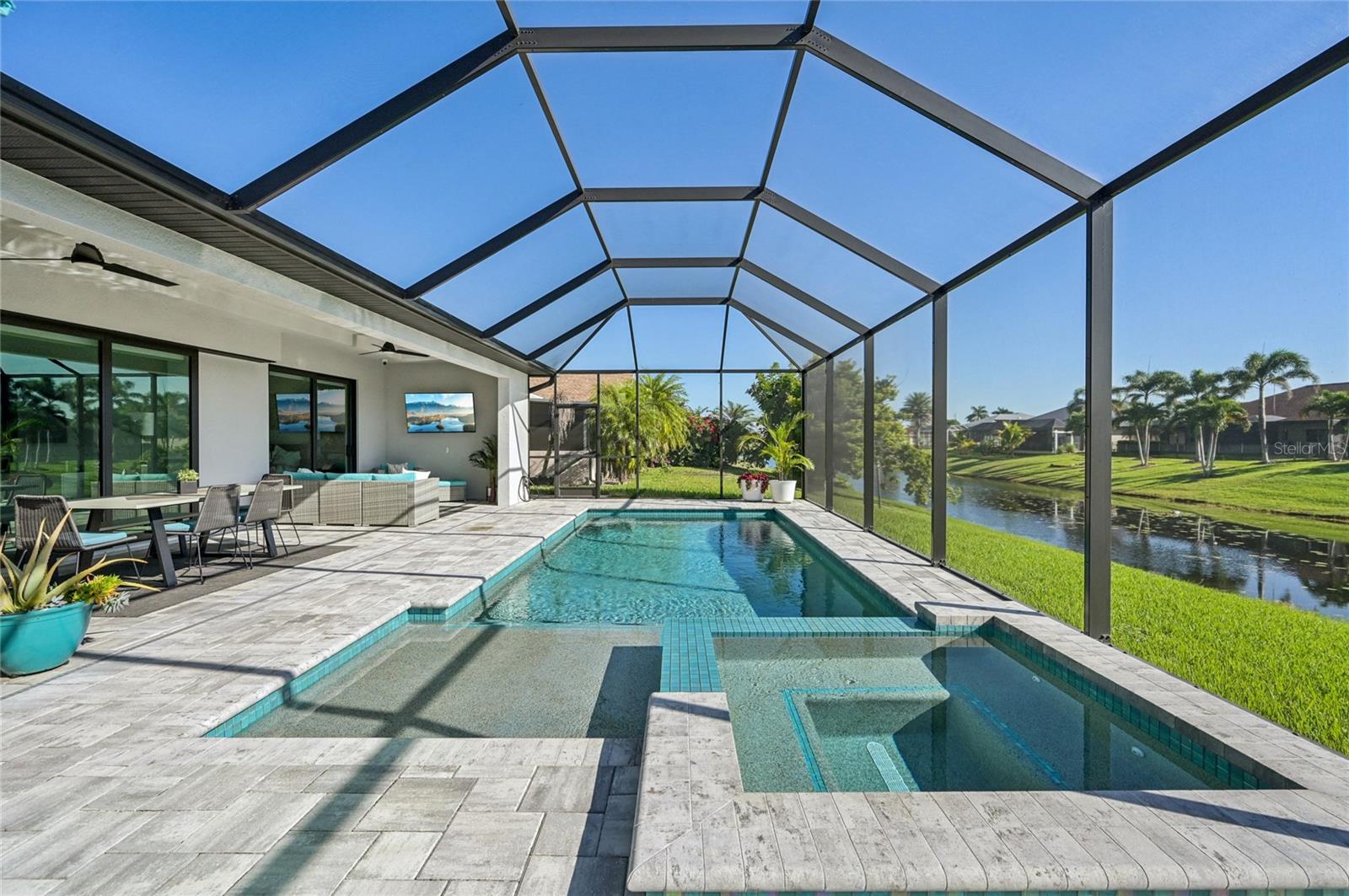 ROTONDA WEST WHITE MARSH - Residential