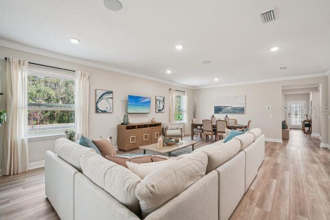 GOLDEN GATE EST - Residential