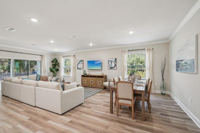 GOLDEN GATE EST - Residential