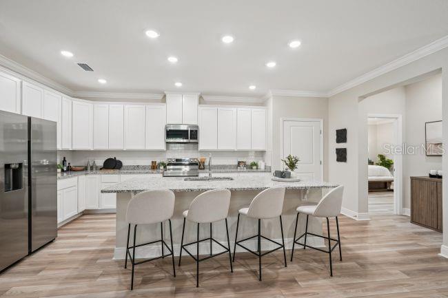 GOLDEN GATE EST - Residential