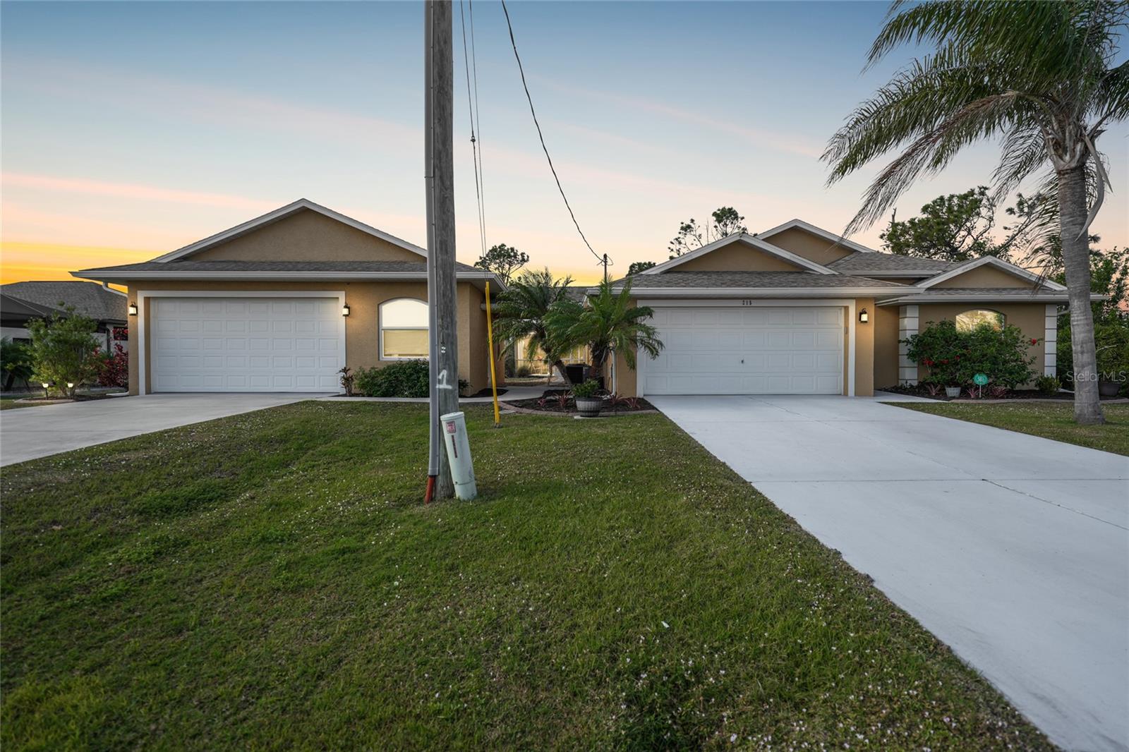 ROTONDA LAKES - Residential