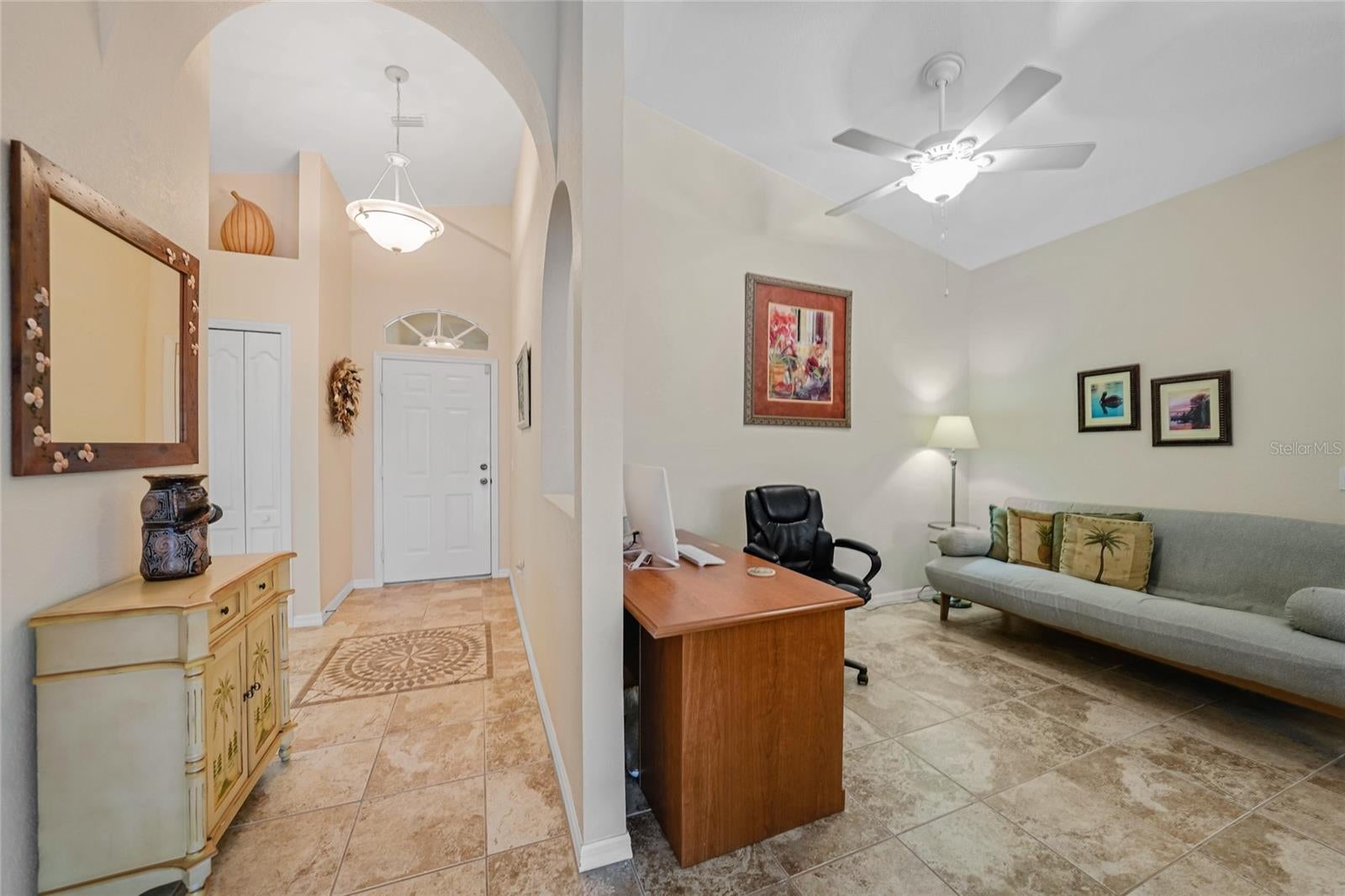 ROTONDA LAKES - Residential