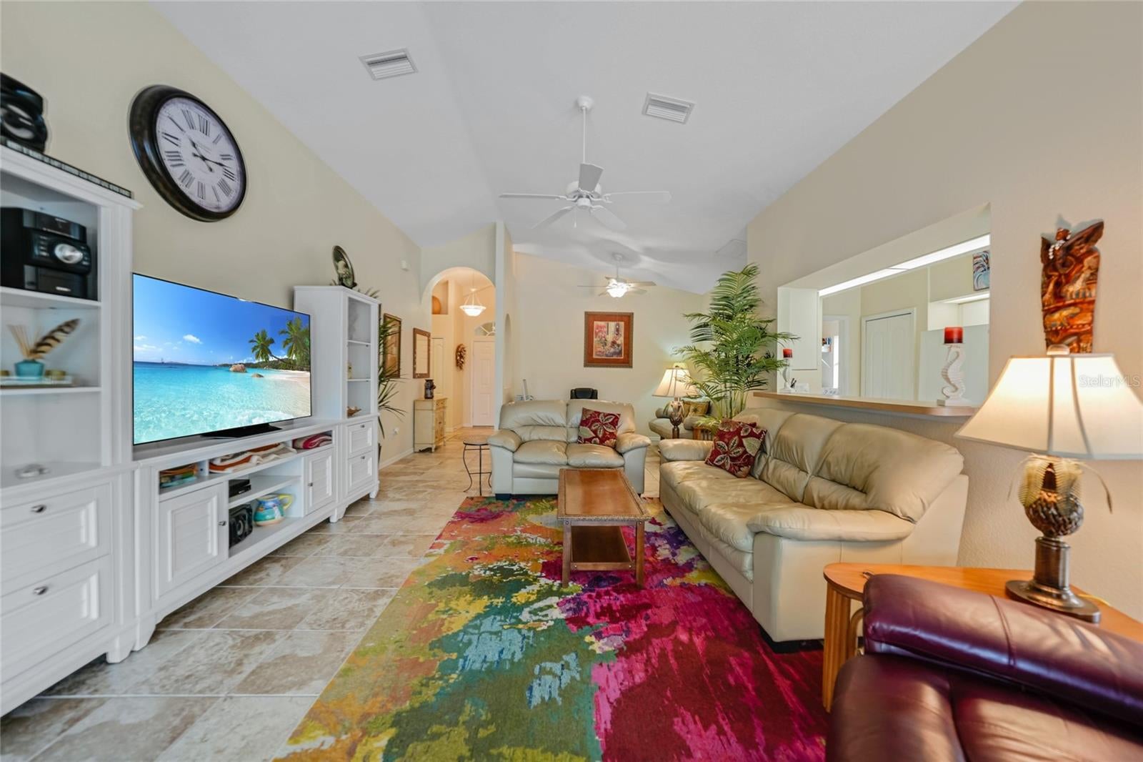 ROTONDA LAKES - Residential
