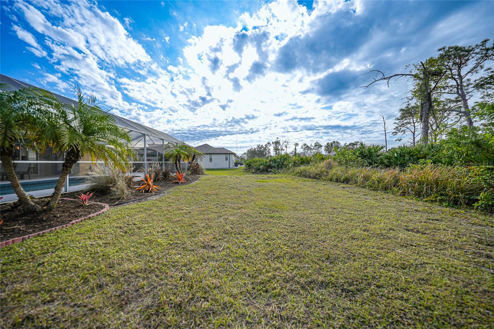 ROTONDA LAKES - Residential