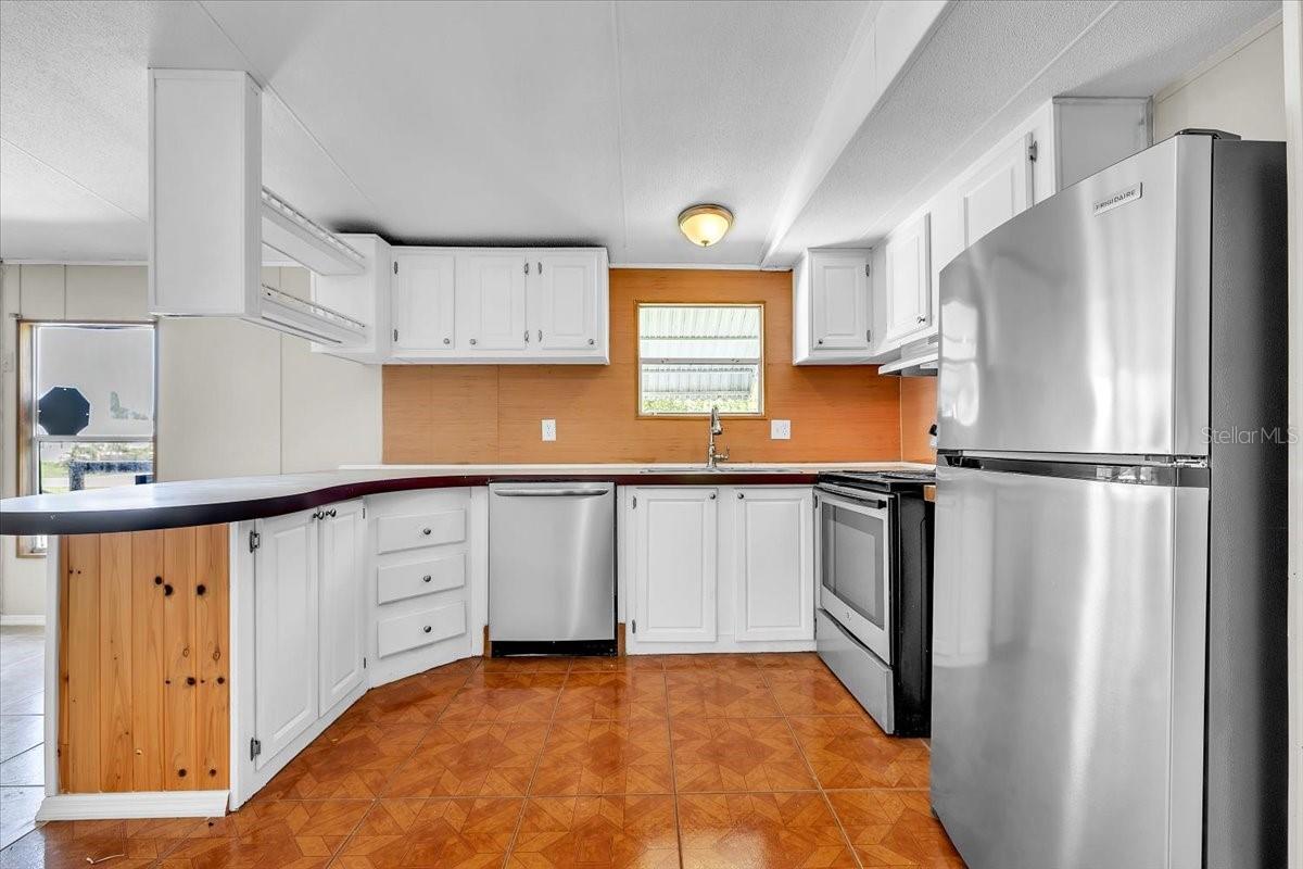 S P G HEIGHTS 8TH ADD - Residential