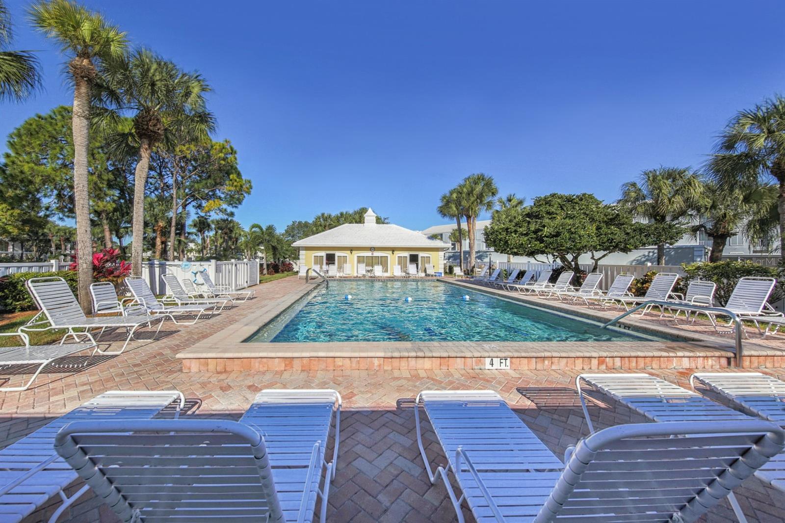 WESTCHESTER GARDENS AND PLAN - Residential