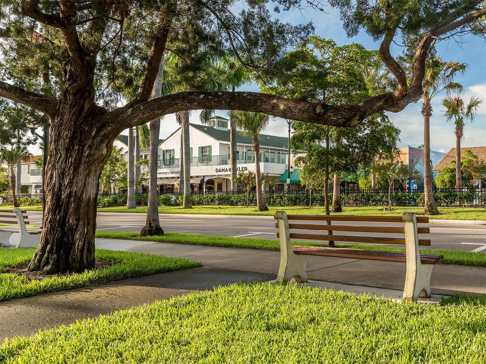 WESTCHESTER GARDENS AND PLAN - Residential