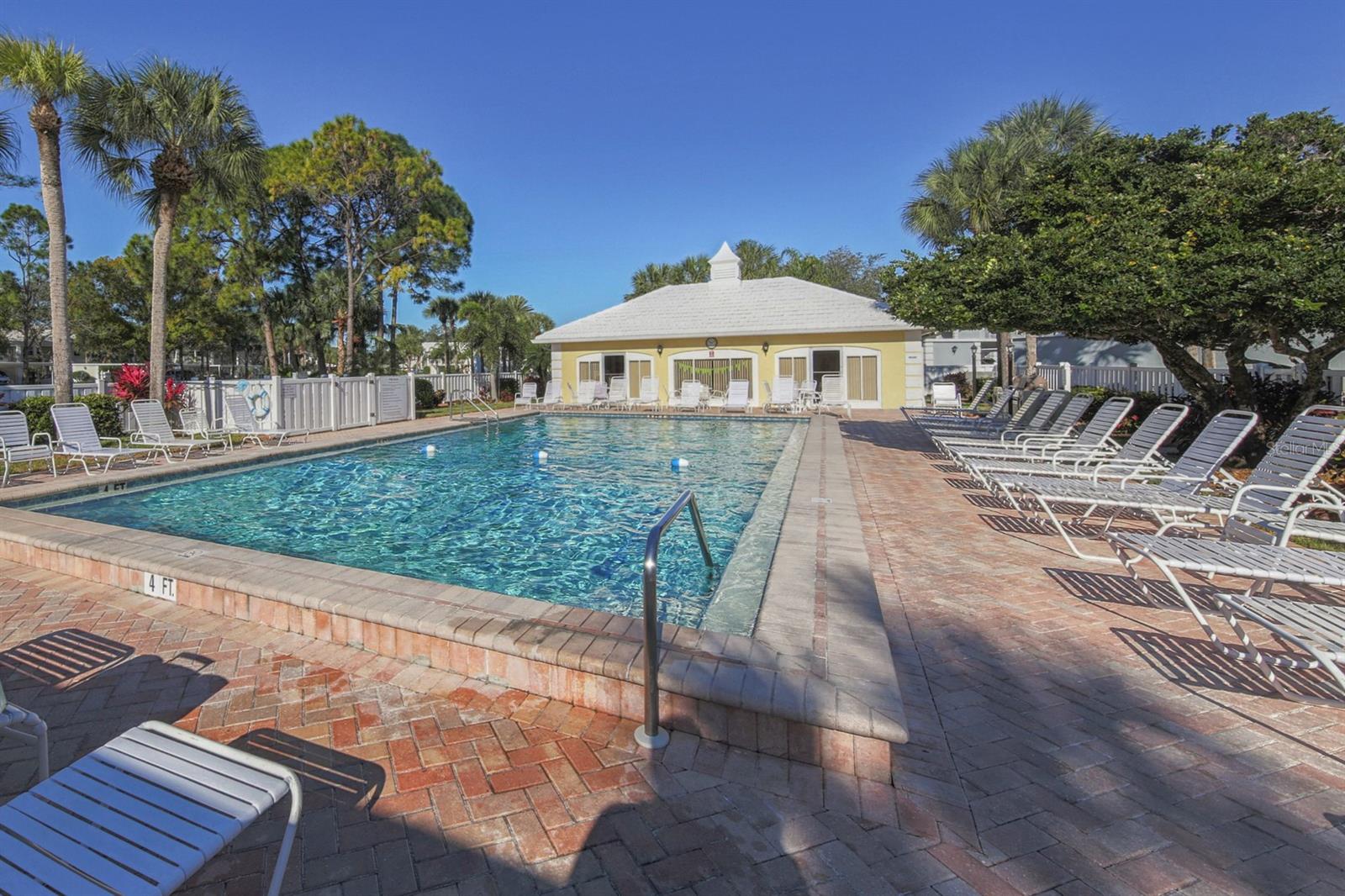 WESTCHESTER GARDENS AND PLAN - Residential