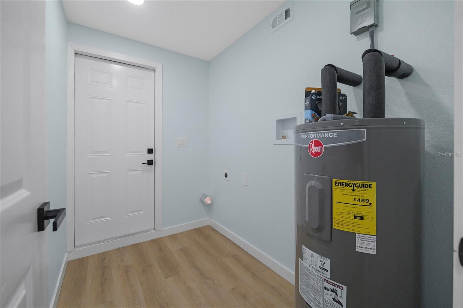 CLAIR MEL CITY UNIT 31 - Residential