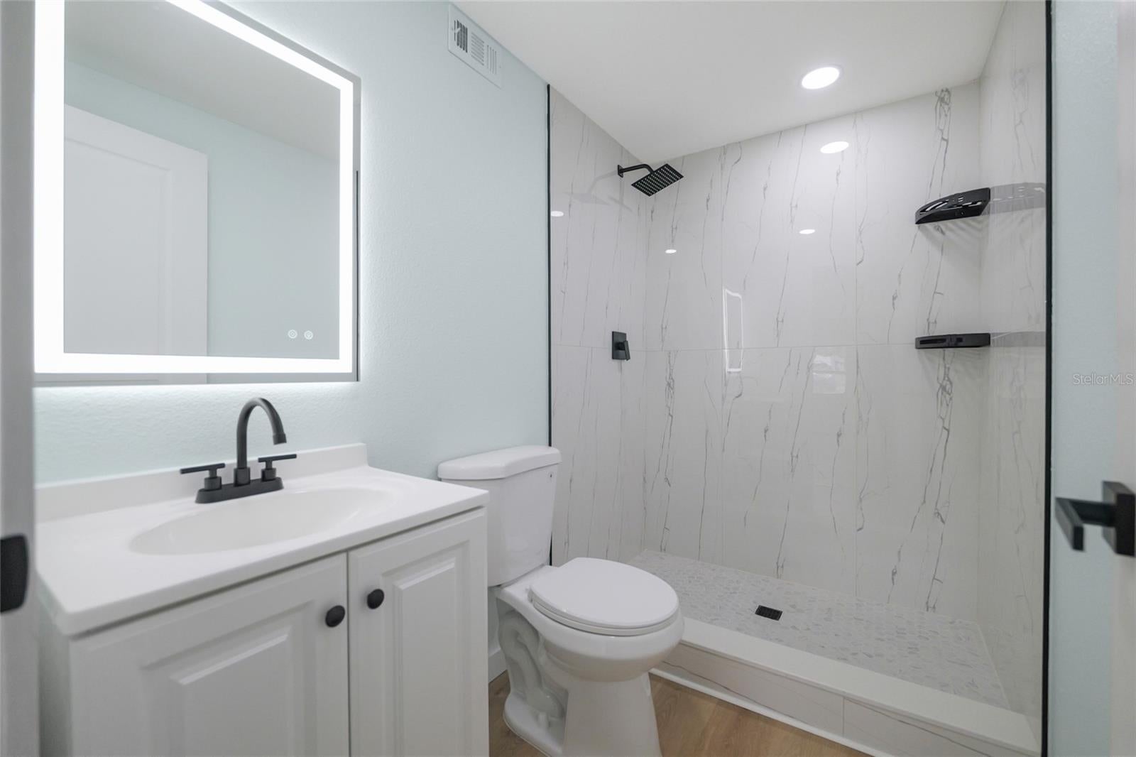 CLAIR MEL CITY UNIT 31 - Residential