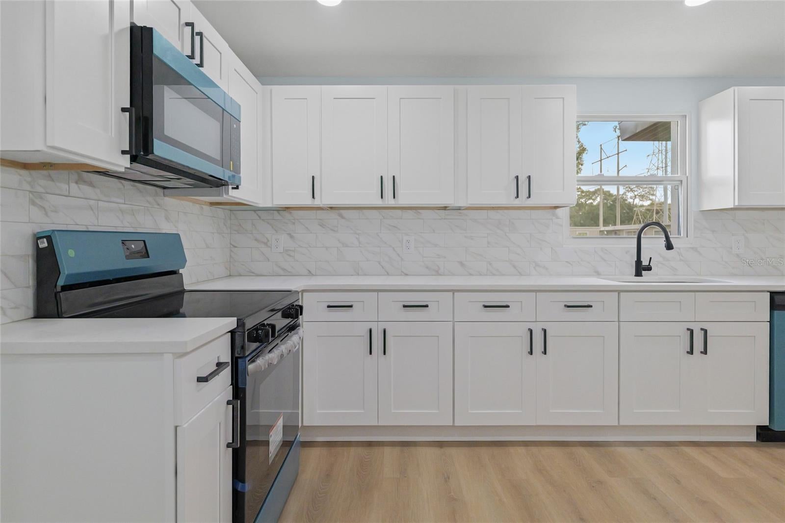 CLAIR MEL CITY UNIT 31 - Residential