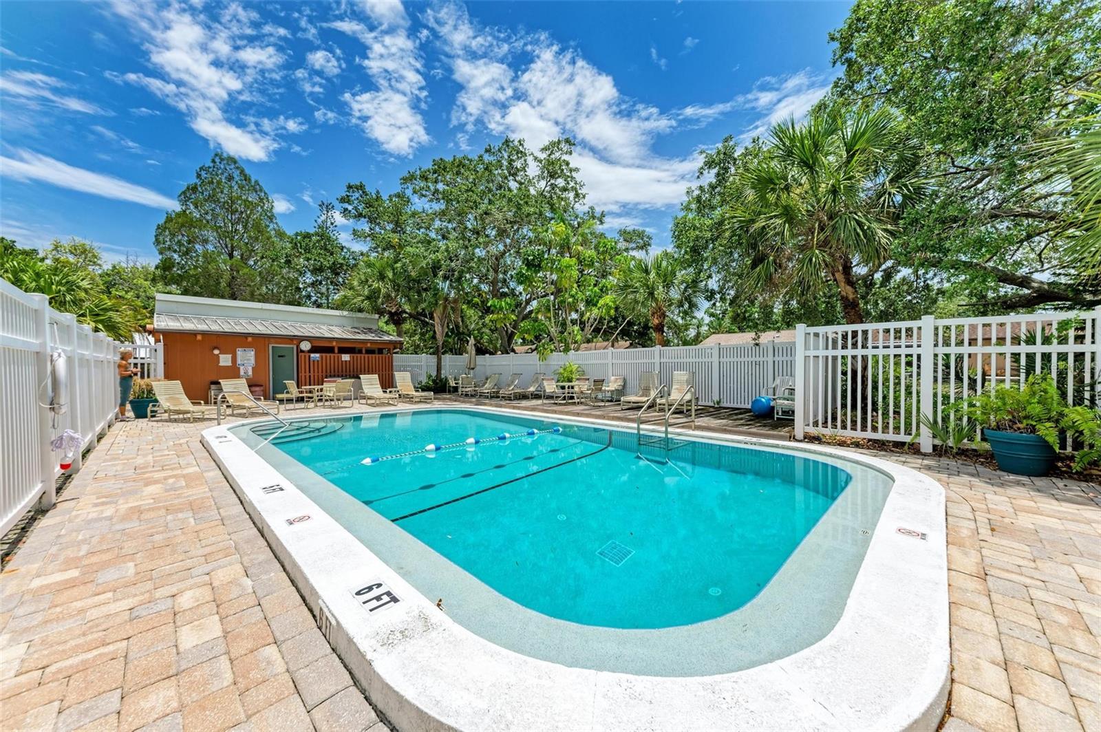 JEFFERSON CLUB - Residential
