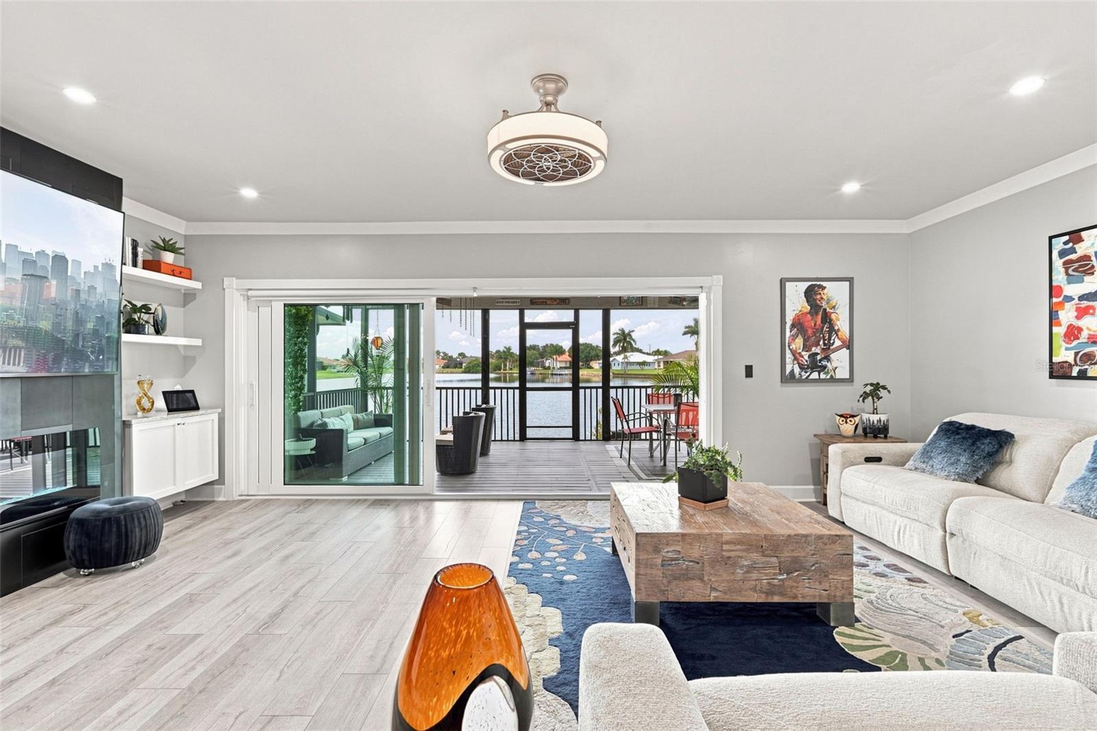 LAKE SUZY VILLAS - Residential