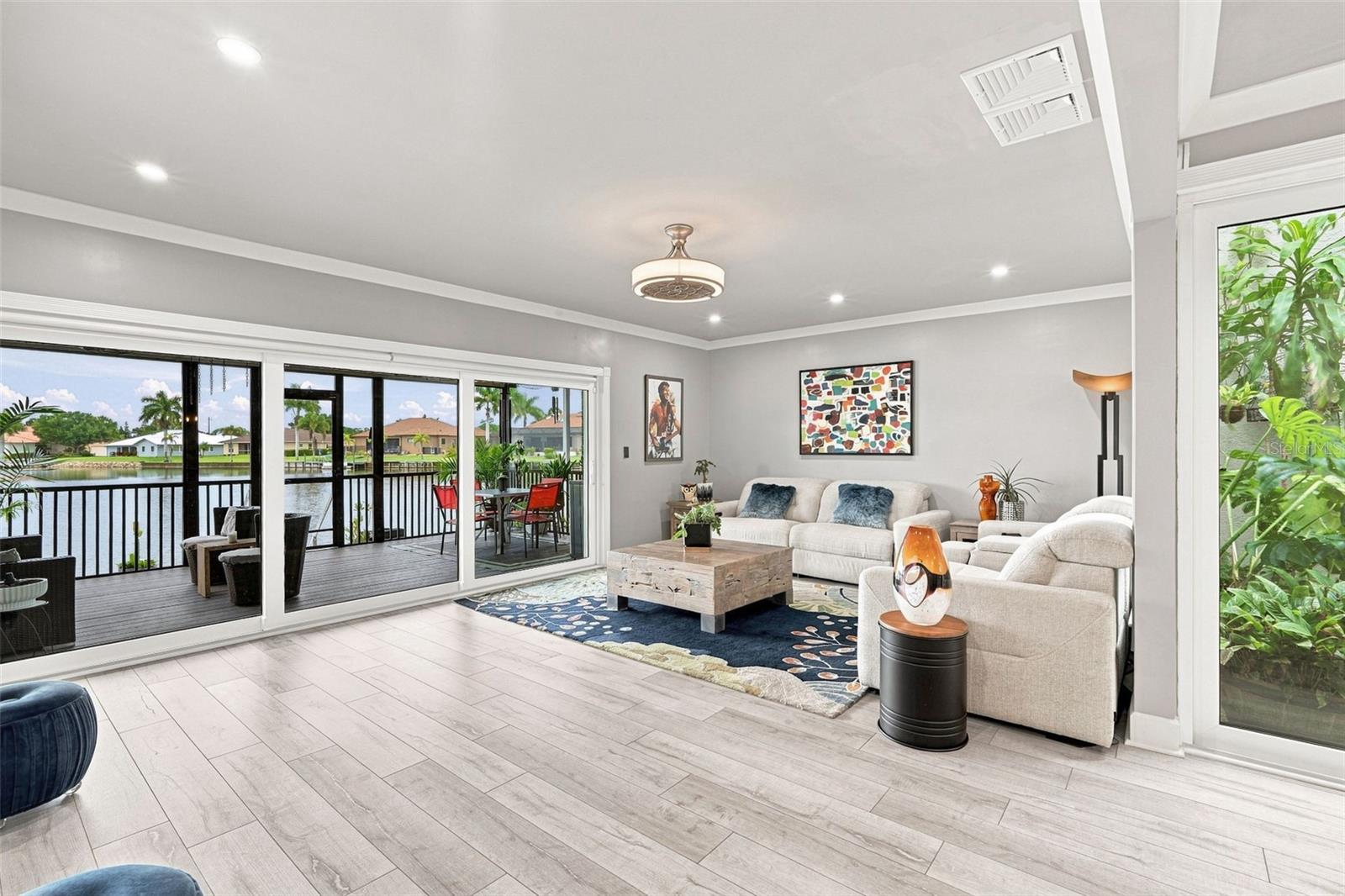 LAKE SUZY VILLAS - Residential