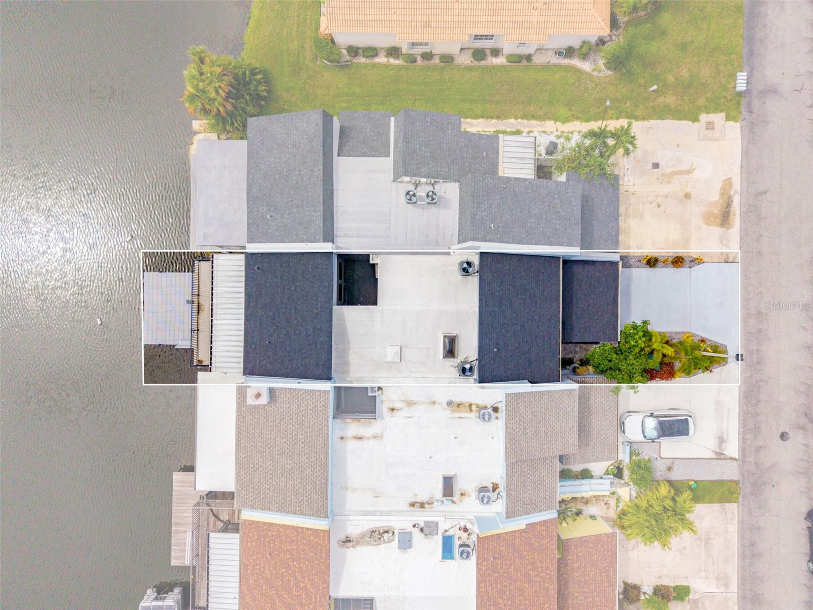 LAKE SUZY VILLAS - Residential