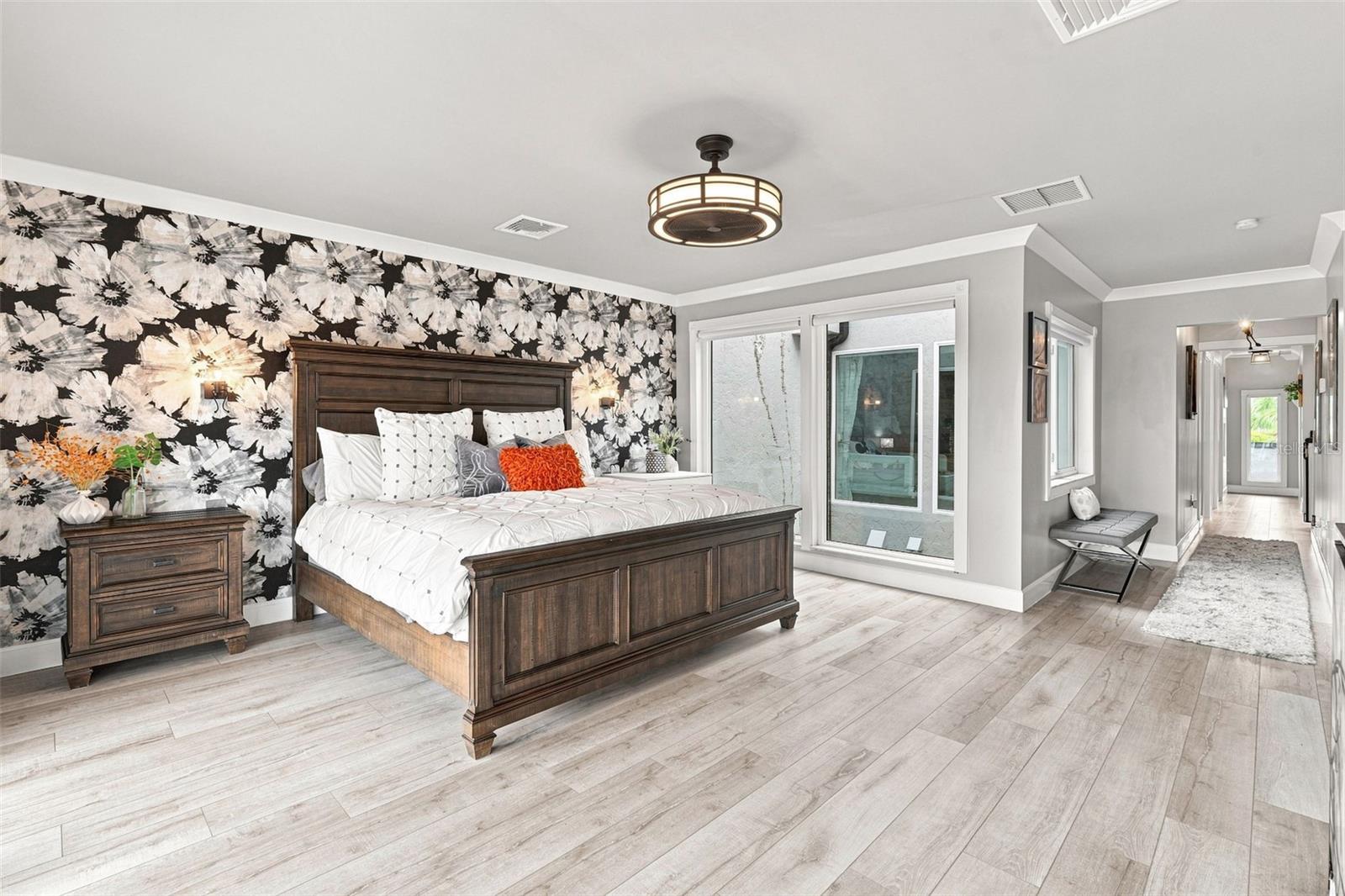 LAKE SUZY VILLAS - Residential