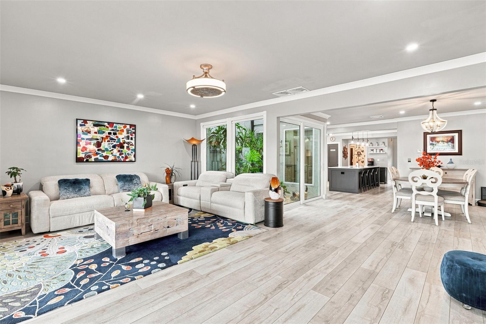 LAKE SUZY VILLAS - Residential